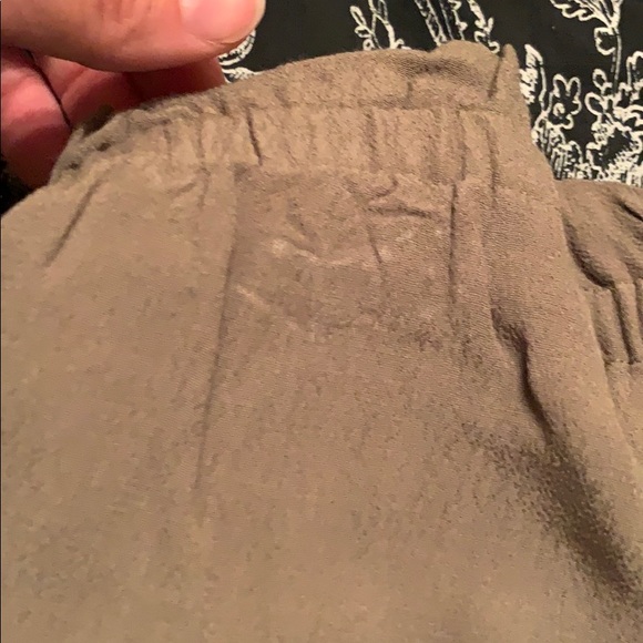 Wilfred green shorts - Picture 5 of 5